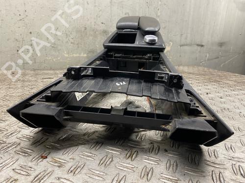 Mittelkonsole MERCEDES-BENZ C-CLASS T-Model (S204) C 180 CGI (204.249) | BP30698644I22