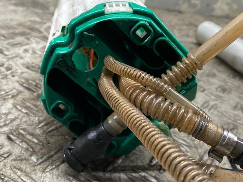 Kraftstoffpumpe AUDI A8 D3 (4E2, 4E8) 4.2 TDI quattro | BP30089962M76