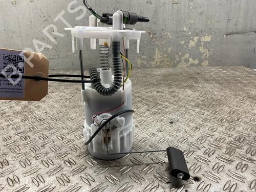 Used Fuel pump DACIA DOKKER MPV (KE_) 1.2 TCe (KEM0, KEAY) (115 hp) 29808820