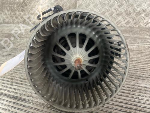 Heater blower motor MERCEDES-BENZ C-CLASS (W204) C 350 (204.056) | BP17786729M62 