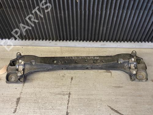 Used Crossmember AUDI A8 D3 (4E2, 4E8) 4.0 TDI quattro (275 hp) 15374500