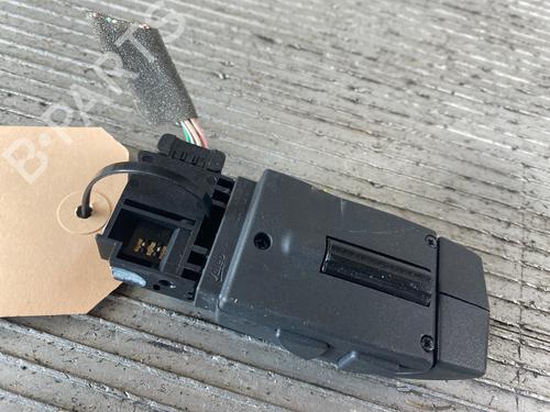 Switch DACIA SANDERO II TCe 90 (B8M1, B8MA, B8AC) | BP14833156I30 