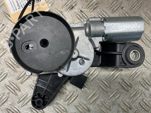 Used Rear wiper motor BMW 5 Touring (F11) 520 d (184 hp) 26604707