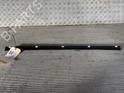 Used Rubber door seal MERCEDES-BENZ S-CLASS (W116) 280 S (116.020) (156 hp) 15595339