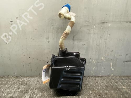 Used Windscreen washer tank VW GOLF PLUS V (5M1, 521) 1.6 TDI (105 hp) 26440073