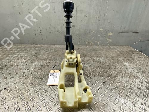 Gear lever HYUNDAI SANTA FÉ II (CM) 2.2 CRDi 4x4 | BP27478760M90 