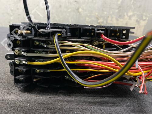 Fuse box MERCEDES-BENZ E-CLASS (W124) E 220 (124.022) | BP36667384E1  - Image 6