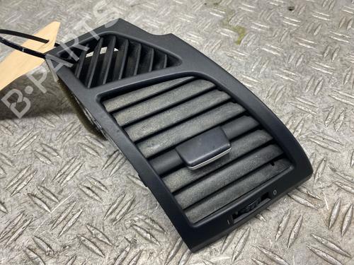 Used Air vent BMW 1 (E87) 118 d (136 hp) 23550035