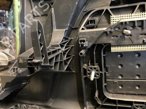 Dashboard PEUGEOT 208 I (CA_, CC_) 1.2 PureTech 82 | BP15971037C46 