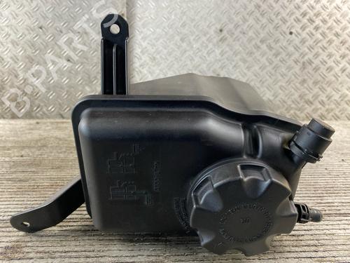 Used Expansion tank BMW 5 (E60) 523 i (177 hp) 17742811