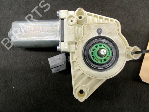 Used Left front window motor Left front window motor MERCEDES-BENZ S-CLASS (W221, V221) S 350 4-matic (221.087, 221.187) (272 hp) 35958063 35958063