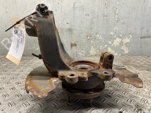 Right front steering knuckle FORD KUGA I 2.0 TDCi 4x4 | BP31668379M26 