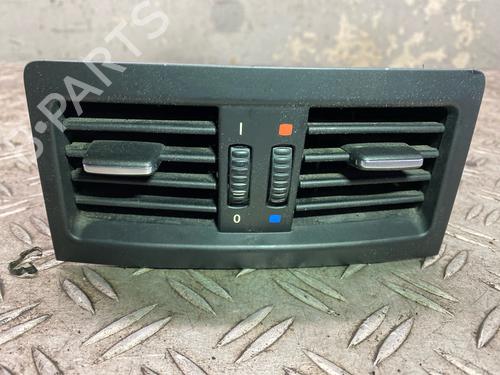 Used Air vent BMW 3 Touring (E91) 318 i (143 hp) 29613094
