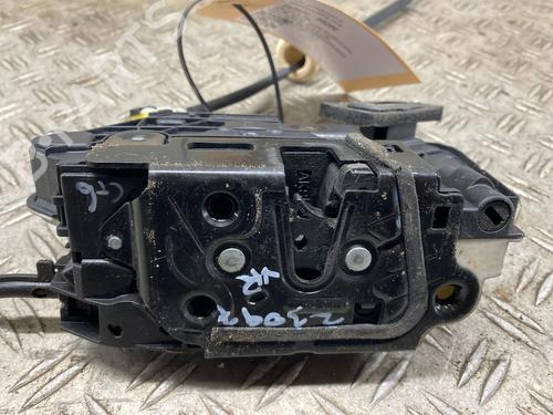 Front right lock VW GOLF VI (5K1) 2.0 TDI | BP28426196C97 