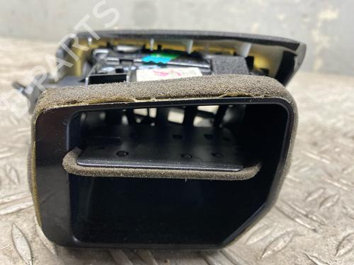 Air vent NISSAN QASHQAI II (J11, J11_) 1.2 DIG-T | BP27631120I21 