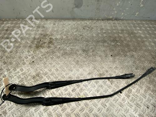 Front windshield wiper arm OPEL CORSA D (S07) 1.4 (L08, L68) | BP26230179C143 