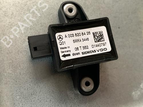 Front left window mechanism MERCEDES-BENZ M-CLASS (W164) ML 350 4-matic (164.186) | BP17045068C22 