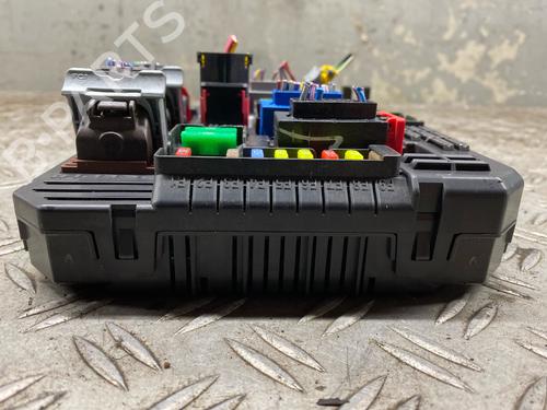 Fuse box OPEL CROSSLAND X / CROSSLAND (P17, P2QO) 1.2 (75) | BP31901966E1