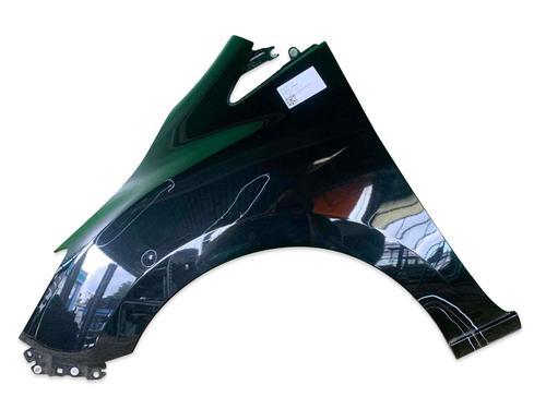 Used Left front fenders MAZDA 5 (CW) 2.0 (CWEFW) (150 hp) 31635362