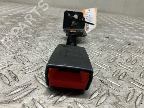 Used Seat buckle BMW 7 (F01, F02, F03, F04) 750 i, Li xDrive (408 hp) 23643403