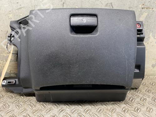 Portavasos/Objetos Portavasos/Objetos CITROËN C4 Grand Picasso I (UA_) 2.0 HDi 138 (136 hp) 36934296 36934296