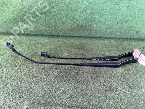 Used Front windshield wiper arm FORD FIESTA VII (HJ, HF) 1.1 Ti-VCT (70 hp) 19650869