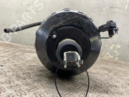 Used Servo brake BMW 3 Touring (E91) 318 i (143 hp) 29613102