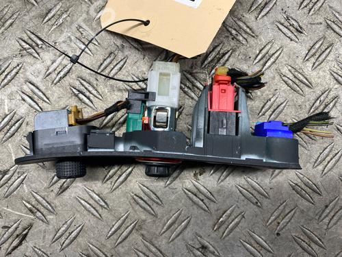Switch SEAT LEON (1P1) 2.0 TFSI | BP38931554I30 - Image 2