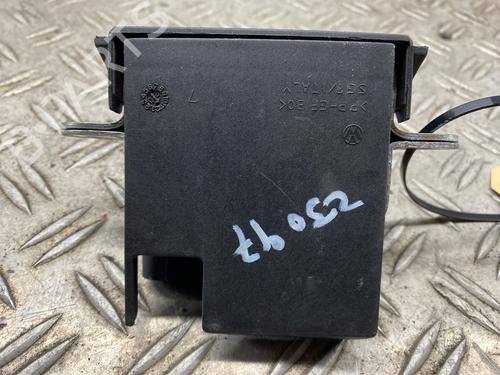 Tailgate lock VW GOLF VI (5K1) 2.0 TDI | BP28423814C101 