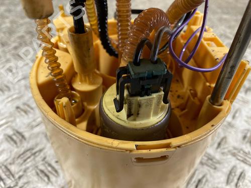 Fuel pump JEEP GRAND CHEROKEE IV (WK, WK2) 3.0 CRD V6 4x4 | BP32446065M76