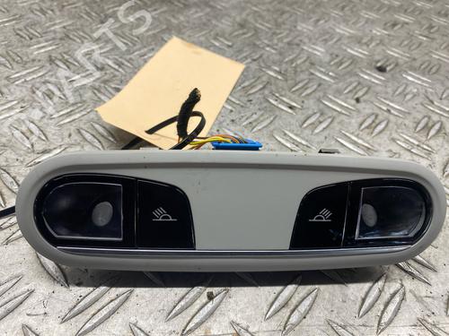 Used Interior roof light AUDI A6 C7 Avant (4G5, 4GD) 3.0 TDI quattro (204 hp) 24440804