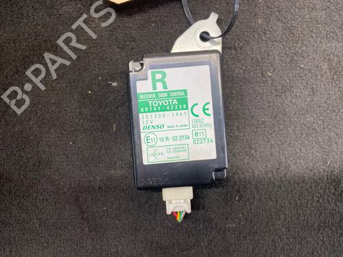 Used Comfort control module Comfort control module TOYOTA RAV 4 III (_A3_) 2.2 D 4WD (ALA30_, ALA30R) (136 hp) 33845265 33845265