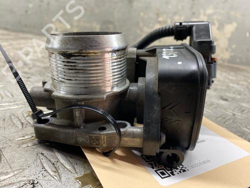 Throttle body PEUGEOT 2008 I (CU_) 1.2 THP 110 / PureTech 110 | BP33698024M82  - Image 5