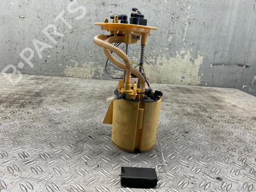 Used Fuel pump Fuel pump 38238895 38238895