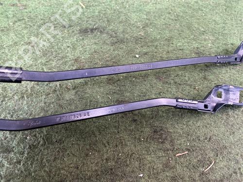 Front windshield wiper arm FORD MONDEO IV Turnier (BA7) 2.0 TDCi | BP19533382C143 