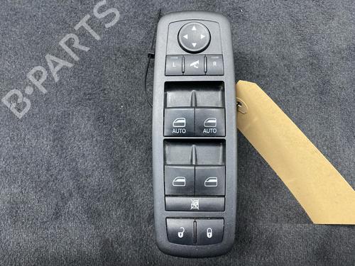 BP32445884I27 main image