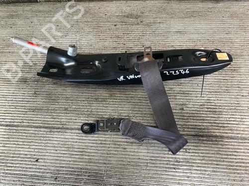 Used Front right seatbelt VOLVO XC90 I (275) D5 AWD (163 hp) 17542605