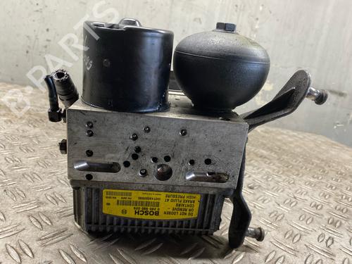 Used ABS pump MERCEDES-BENZ E-CLASS T-Model (S211) E 320 T CDI (211.222) (224 hp) 28494232