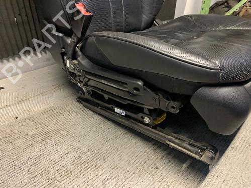 Left front seat MERCEDES-BENZ CLS (C219) CLS 350 (219.357) | BP22316675C15 