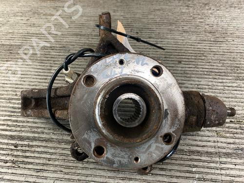 Used Left front steering knuckle CITROËN C4 I (LC_) 1.6 16V (109 hp) 20240595