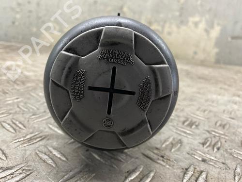 Used Power steering reservoir Power steering reservoir 39144983 39144983