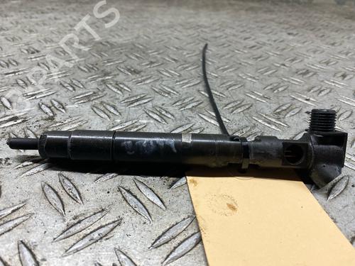 Injector MERCEDES-BENZ C-CLASS T-Model (S204) C 220 CDI (204.202) | BP30470872M100