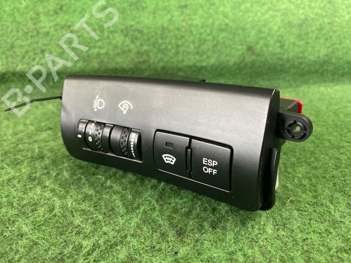 Switch KIA CEE'D Hatchback (ED) 2.0 CRDi 140 | BP15209664I30 