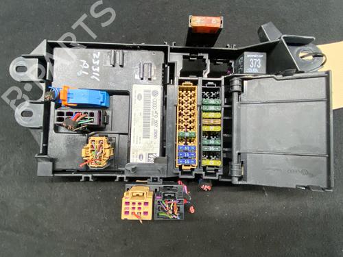 Used Fuse box Fuse box AUDI A6 C6 Avant (4F5) 3.2 FSI (255 hp) 33623955 33623955