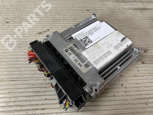 Used Engine control unit (ECU) Engine control unit (ECU) BMW 3 (E46) 316 i (115 hp) 10615495 10615495
