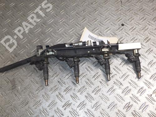Used Injection rail Injection rail BMW 3 Compact (E46) 316 ti (115 hp) 8916388 8916388