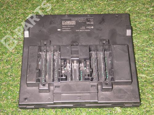 Used Electronic module AUDI A3 Sportback (8VA, 8VF) 2.0 TDI (150 hp) 4919056