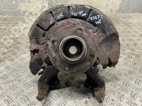 Used Right front steering knuckle Right front steering knuckle VW UP! (121, 122, BL1, BL2, BL3, 123) 1.0 (60 hp) 40535838 40535838