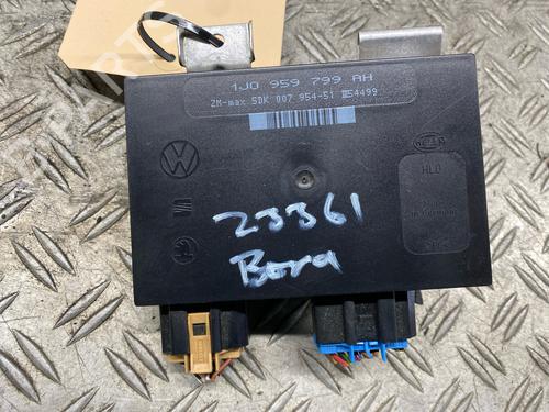 Elektronische module Elektronische module VW BORA I (1J2) 1.6 (101 hp) 36595755 36595755
