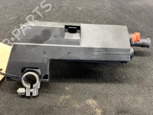 Used Fuse box Fuse box AUDI A4 B9 Avant (8W5, 8WD) 2.0 TDI (150 hp) 33182662 33182662